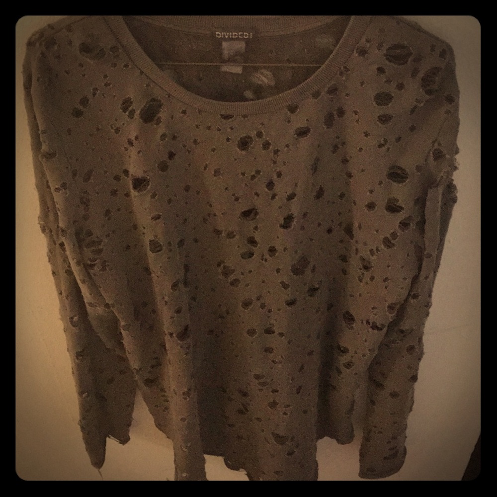 Tattered Long Sleeve Shirt Divided H&M
